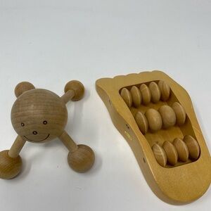 Set of 2 Wooden Massagers